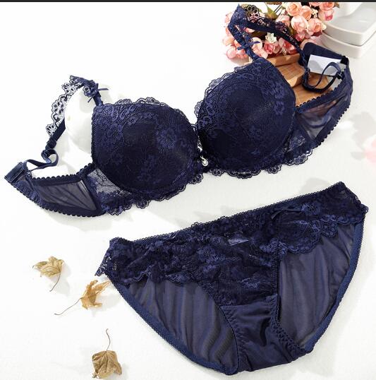 2017Bra brief sets sexy bra sets Ultrathin and transparent sexy lace embroidery underwear sets women lace brassiere lingerie set