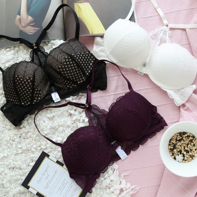CR Intimates 2018 New Lace Bra Y-line Straps Front Closure Bra Women Sexy Lingerie Hollow Out Panties Bra set Underwear